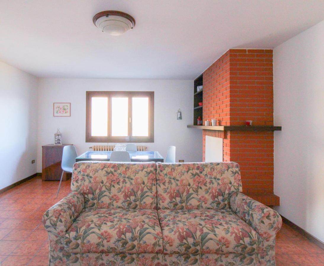 Da Anna Villa Cremia Bagian luar foto