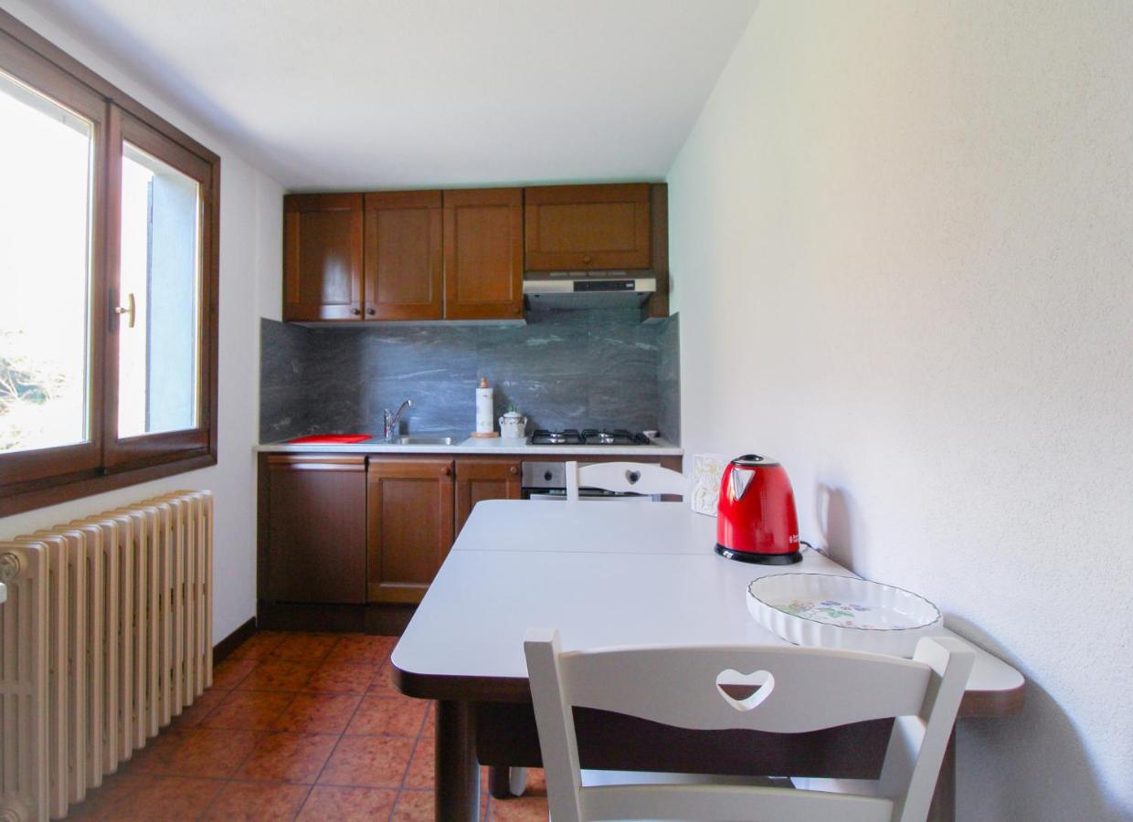 Da Anna Villa Cremia Bagian luar foto